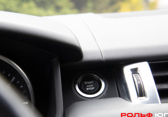 Подержанный автомобиль Land Rover Range Rover Sport 2014 года (14 фото)