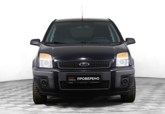 Подержанный автомобиль Ford Fusion 2006 года (2 фото)