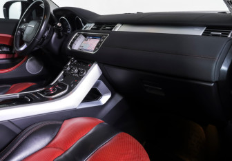 Подержанный автомобиль Land Rover Range Rover Evoque 2012 года (10 фото)