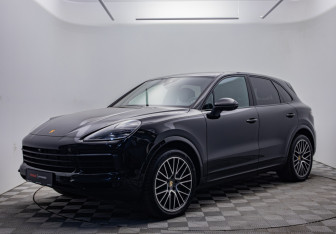 Подержанный автомобиль Porsche Cayenne 2021 года (1 фото)