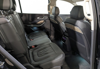 Новый Hongqi HS7 2025 (12 фото)