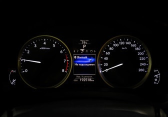 Подержанный автомобиль Lexus IS Sedan 2014 года (15 фото)