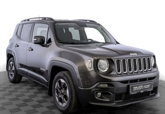 Подержанный автомобиль Jeep Renegade 2018 года (3 фото)