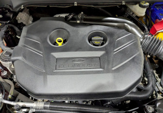 Подержанный автомобиль Ford Mondeo Sedan 2017 года (9 фото)