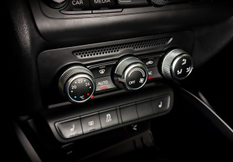 Подержанный автомобиль Audi A1 2012 года (28 фото)