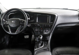 Подержанный автомобиль Kia Optima Sedan 2012 года (6 фото)