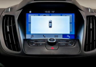 Подержанный автомобиль Ford Kuga 2018 года (15 фото)