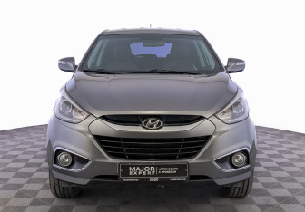 Подержанный автомобиль Hyundai ix35 2013 года (2 фото)