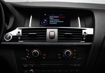 Подержанный автомобиль BMW X3 2014 года (19 фото)