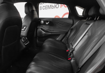Подержанный автомобиль Exeed RX 2023 года (10 фото)