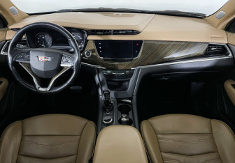 Подержанный автомобиль Cadillac XT6 2020 года (9 фото)