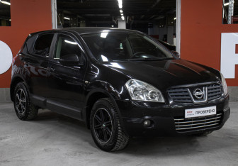 Подержанный автомобиль Nissan Qashqai 2008 года (3 фото)