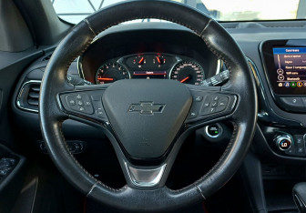 Подержанный автомобиль Chevrolet Equinox 2021 года (13 фото)