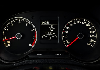 Подержанный автомобиль Volkswagen Polo Sedan 2018 года (13 фото)