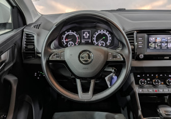 Подержанный автомобиль Skoda Karoq 2020 года (22 фото)