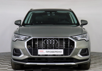 Подержанный автомобиль Audi Q3 2021 года (2 фото)