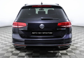 Подержанный автомобиль Volkswagen Passat Wagon 2016 года (4 фото)