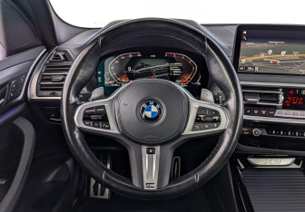 Подержанный автомобиль BMW X3 2021 года (21 фото)