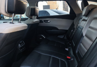 Подержанный автомобиль Renault Talisman Wagon 2017 года (8 фото)