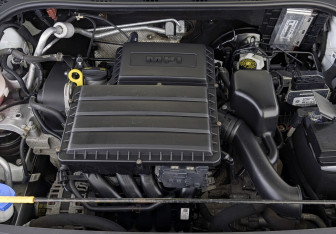 Подержанный автомобиль Skoda Rapid Liftback 2022 года (9 фото)