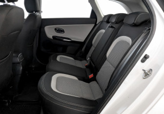 Подержанный автомобиль Kia Ceed Wagon 2017 года (11 фото)