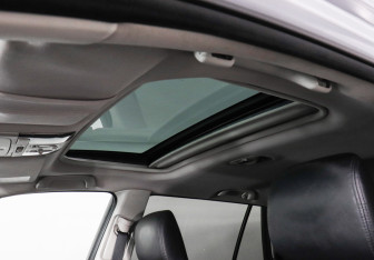 Подержанный автомобиль Subaru Outback Wagon 2011 года (9 фото)