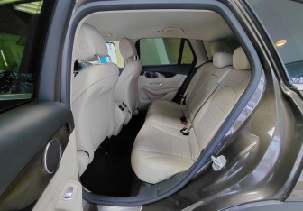 Подержанный автомобиль Mercedes-Benz GLC Coupe 2015 года (15 фото)