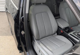 Подержанный автомобиль Audi Q5 2017 года (24 фото)