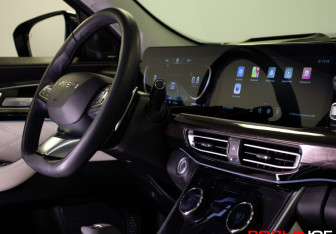 Подержанный автомобиль Exeed RX 2023 года (22 фото)