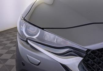 Подержанный автомобиль Mazda CX-5 2020 года (11 фото)