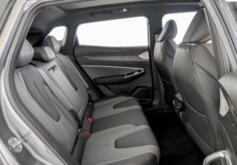 Новый Geely Cityray 2025 (12 фото)