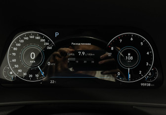 Подержанный автомобиль Hyundai Sonata 2020 года (11 фото)