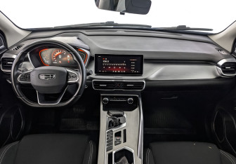 Подержанный автомобиль Geely Coolray 2022 года (14 фото)