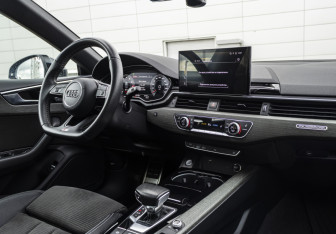 Подержанный автомобиль Audi A5 Liftback 2020 года (14 фото)
