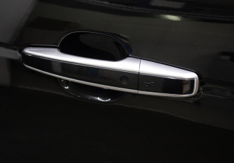 Подержанный автомобиль Land Rover Range Rover 2020 года (28 фото)