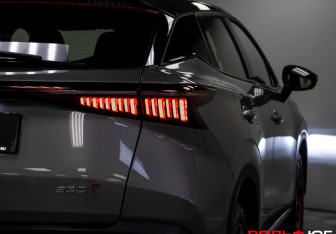 Подержанный автомобиль Omoda C5 2023 года (32 фото)