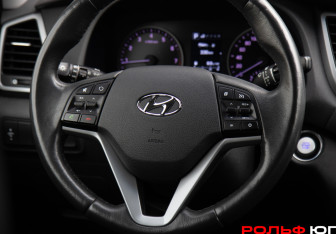 Подержанный автомобиль Hyundai Tucson 2016 года (12 фото)