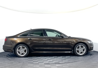 Подержанный автомобиль Audi A6 Sedan 2017 года (4 фото)