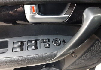 Подержанный автомобиль Kia Sorento 2018 года (18 фото)