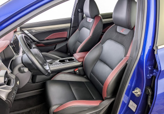 Подержанный автомобиль Geely Coolray 2021 года (21 фото)