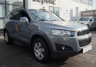 Подержанный автомобиль Chevrolet Captiva 2013 года (3 фото)