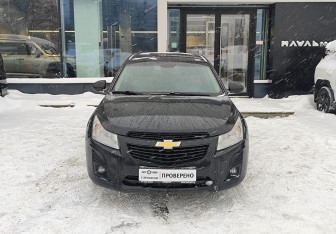 Подержанный автомобиль Chevrolet Cruze Hatchback 2013 года (2 фото)