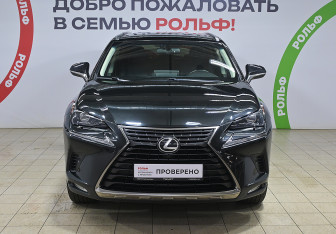 Подержанный автомобиль Lexus NX 2019 года (2 фото)
