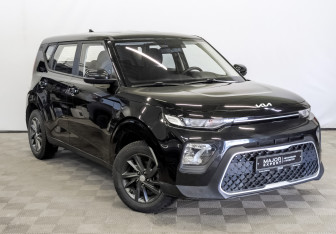 Подержанный автомобиль Kia Soul 2022 года (3 фото)