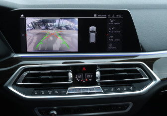 Подержанный автомобиль BMW X5 2019 года (20 фото)