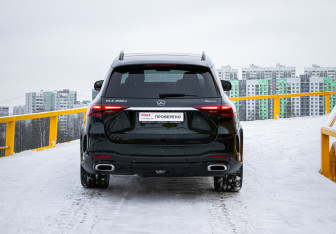 Подержанный автомобиль Mercedes-Benz GLE 2024 года (5 фото)