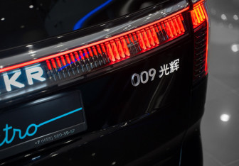 Новый Zeekr 009 2024 (21 фото)