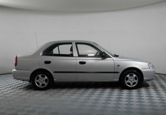 Подержанный автомобиль Hyundai Accent Sedan 2008 года (4 фото)