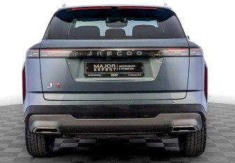 Подержанный автомобиль Jaecoo J7 2023 года (6 фото)