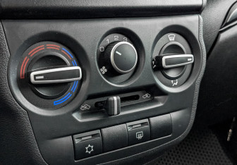 Подержанный автомобиль LADA (ВАЗ) Granta Sedan 2024 года (21 фото)